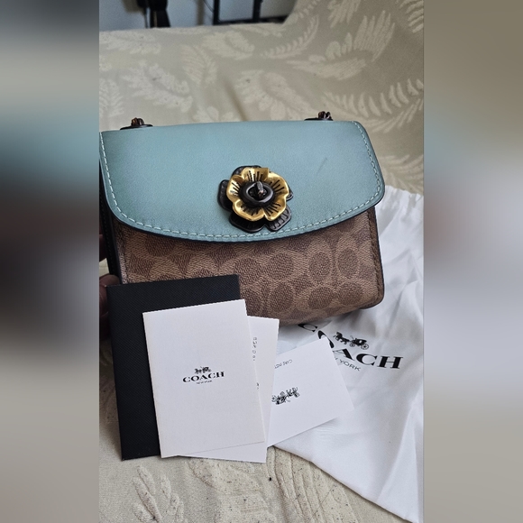 Coach Parker 18 Sling Bag - Light Turquoise - Picture 7 of 11